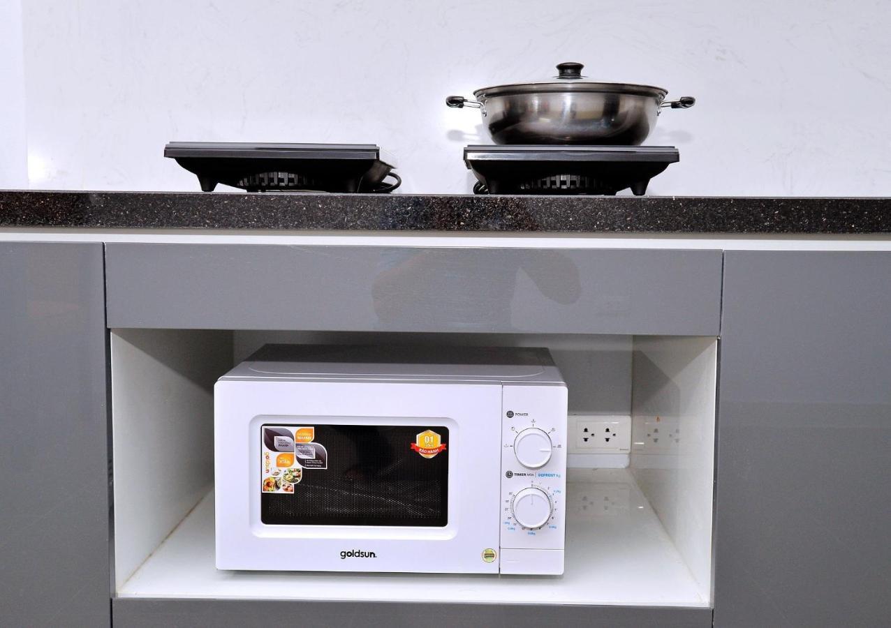 Blue Home Serviced Apartment Hanoi Exteriör bild